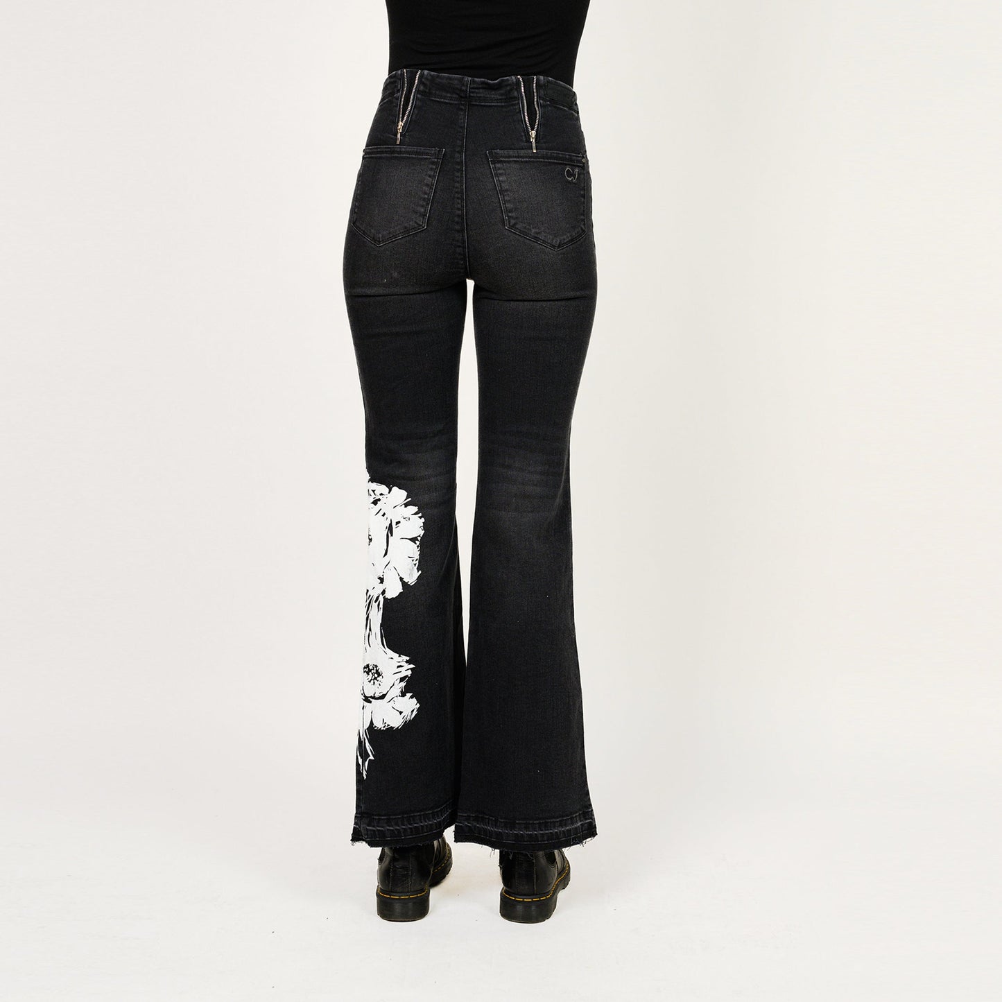 Placement Screen Print Leg Boot Cut